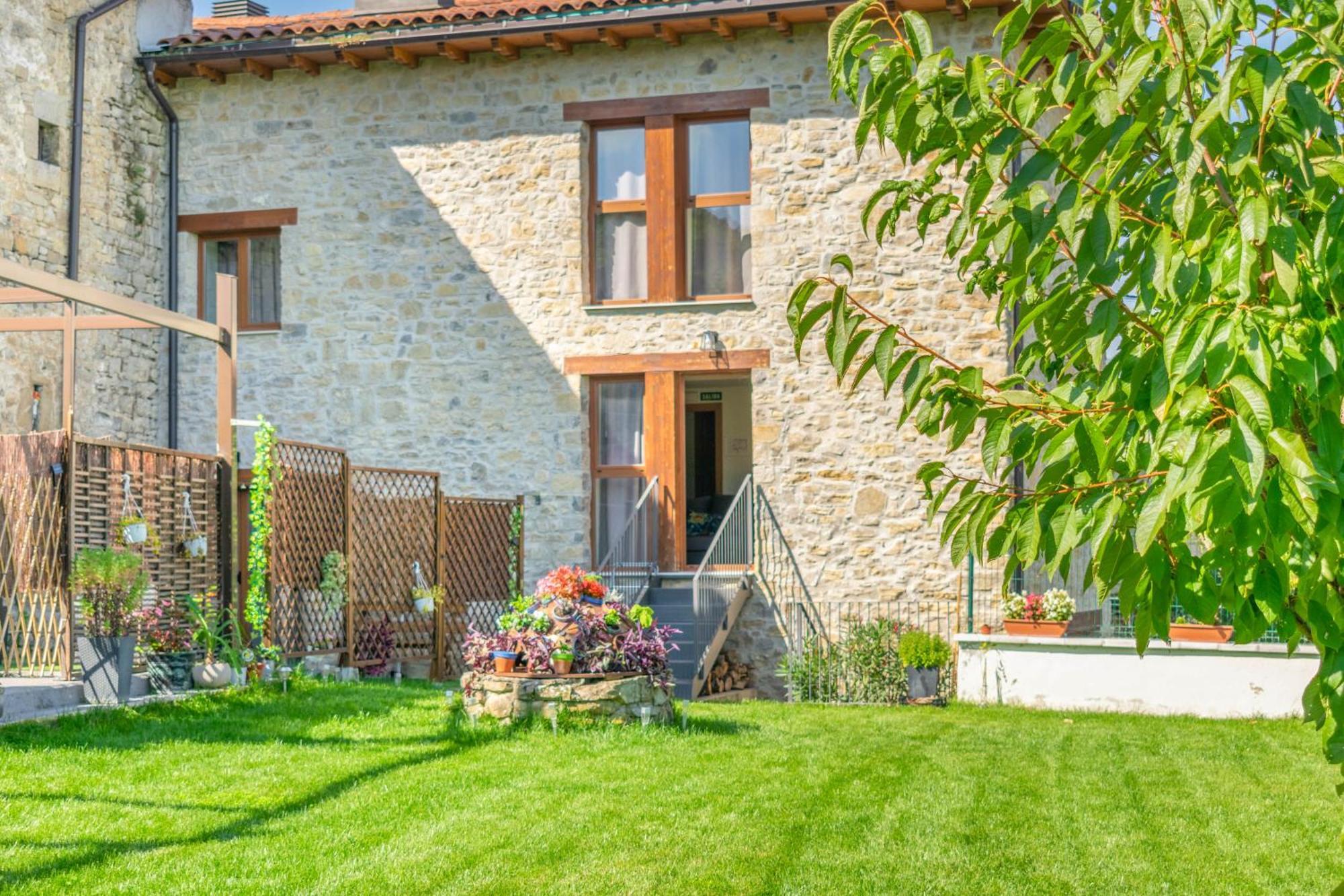 Acogedora Casa Rural Con Jardin Y Barbacoa Proxima A Pamplona Ilzarbe Εξωτερικό φωτογραφία